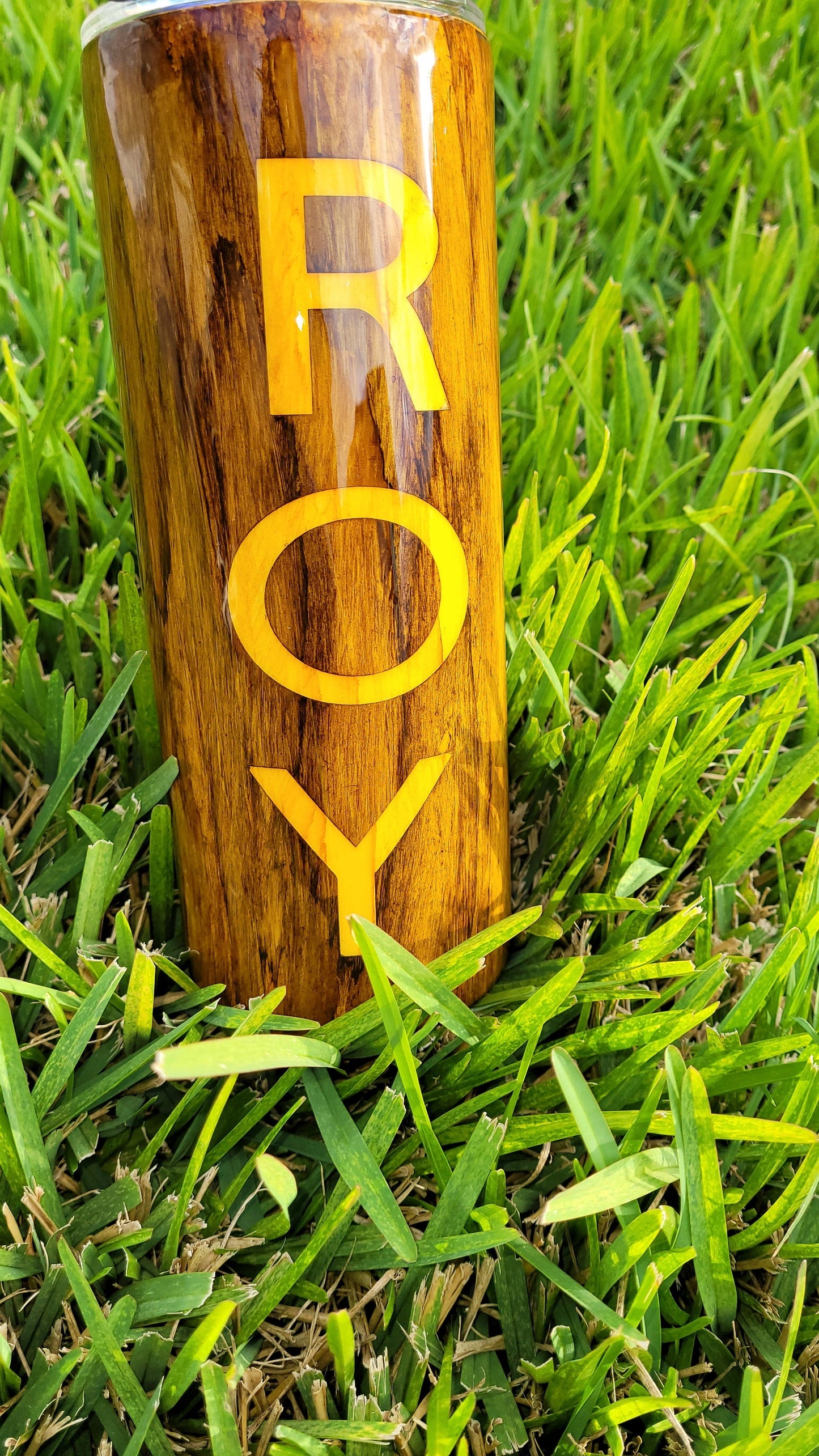 Woodgrain Two-Tone Tumbler: Fishing