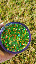 Load image into Gallery viewer, ST. PADDY&#39;s Snowglobe Tumbler
